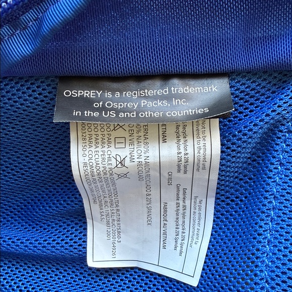 Osprey Blue Hiking/Running Hydration backpack 2.5L bladder - Picture 7 of 7